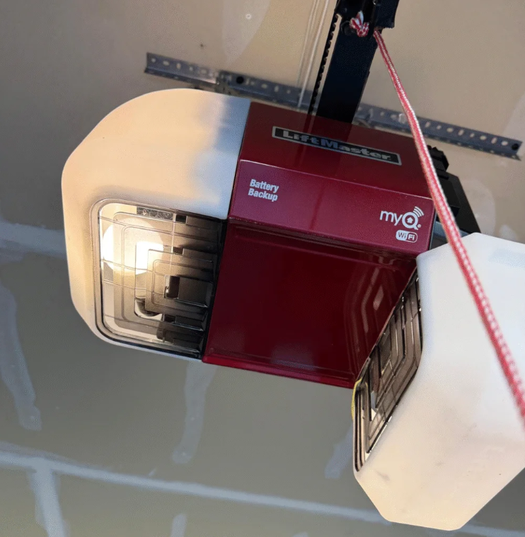 The Hidden Culprit: Drive Carriage Failures in Garage Door Opener Repair
